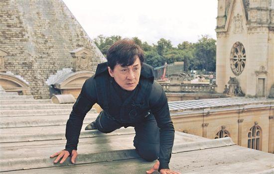 成龍獲奧斯卡終身成就獎 以命相搏而來的成就