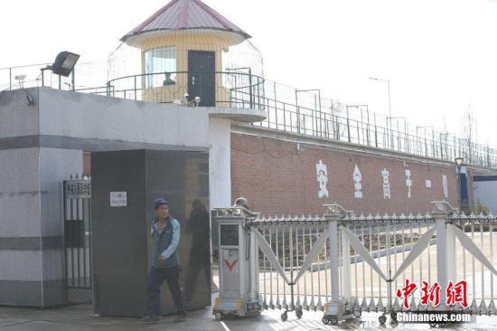 黑龍江延壽殺警逃脫案責(zé)任人涉玩忽職守案開庭